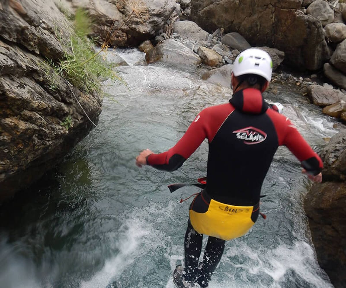 Canyoning proche de Samoens