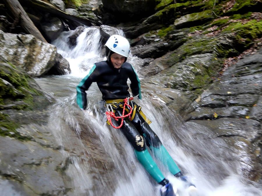 Toboggan dans le canyon de Nyon à Morzine