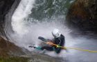 Canyoning à Nyon Morzine: Descente toboggan avec enfant