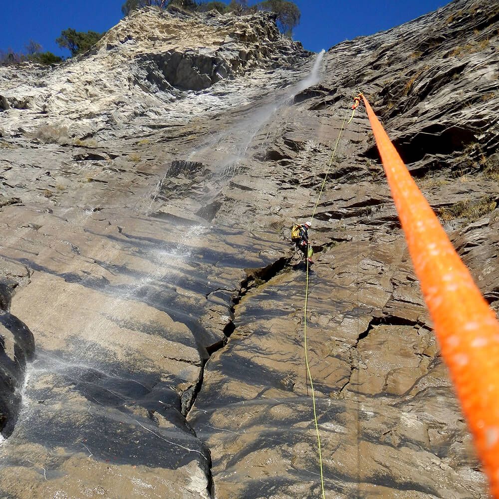 Photo rappel en canyoning proche de Passy